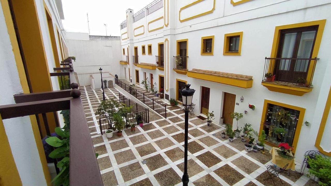 Sherryflat Neira - Parking Jerez de la Frontera Exterior photo